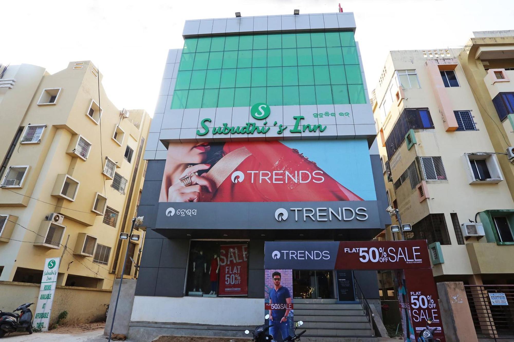 فندق أو واي أو 6076 سوبوديز إن بوري المظهر الخارجي الصورة